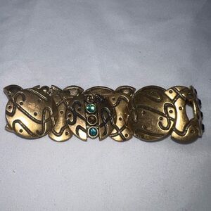Vintage Burnished Gold Tone Stretch Bracelet with Blue‎ and Brown Crystals